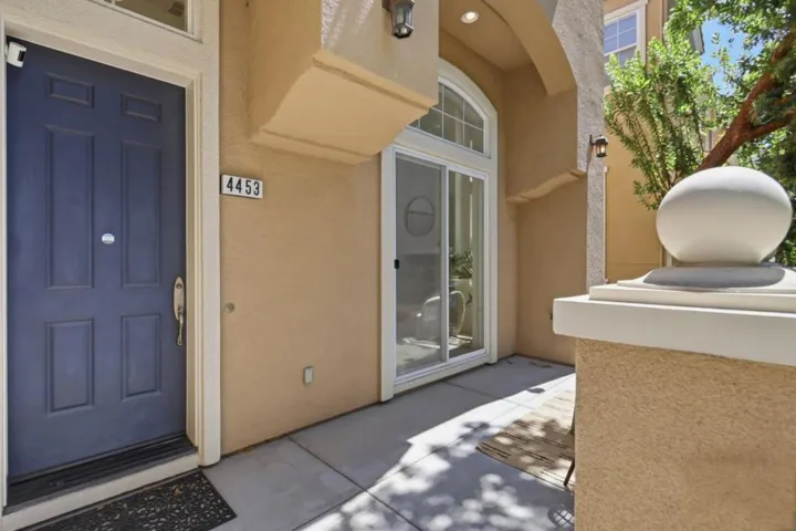 4453 Lick Mill Boulevard, Santa Clara, California 95054