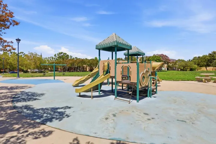 4453 Lick Mill Boulevard, Santa Clara, California 95054