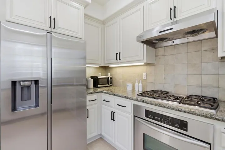 4453 Lick Mill Boulevard, Santa Clara, California 95054