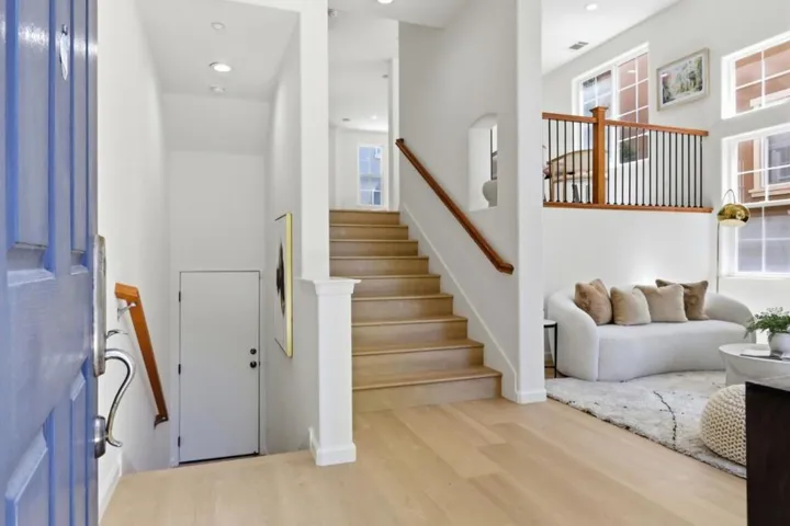 4453 Lick Mill Boulevard, Santa Clara, California 95054