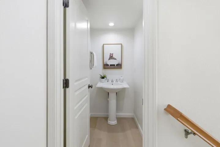 4453 Lick Mill Boulevard, Santa Clara, California 95054