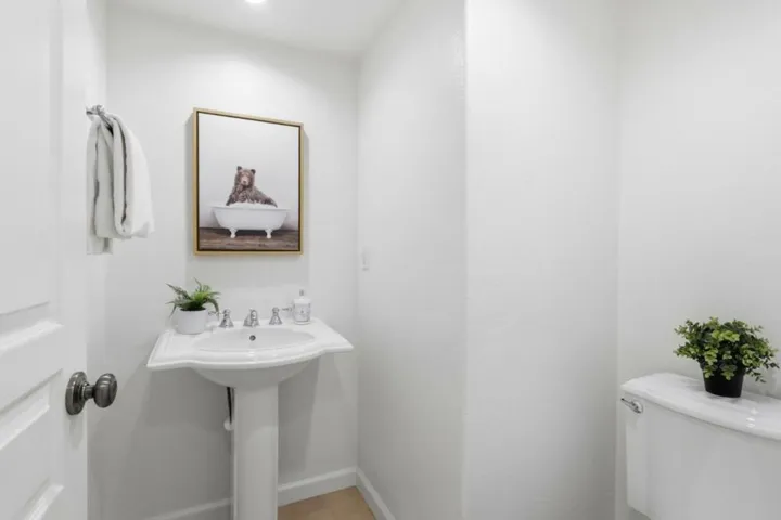 4453 Lick Mill Boulevard, Santa Clara, California 95054