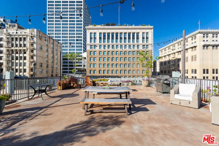 711 S Olive Street 313, Los Angeles, California 90014
