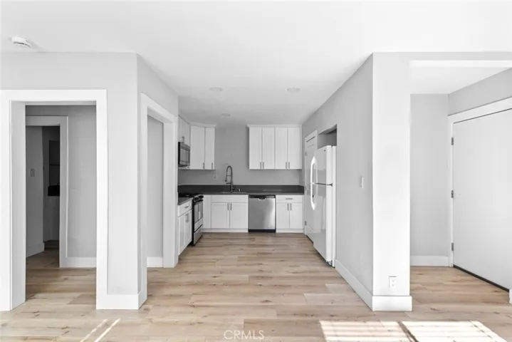 7137 Greeley Street 4, Tujunga, California 91042