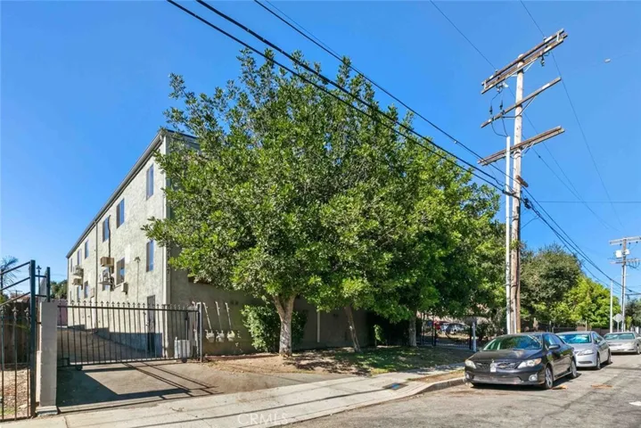 7137 Greeley Street 4, Tujunga, California 91042