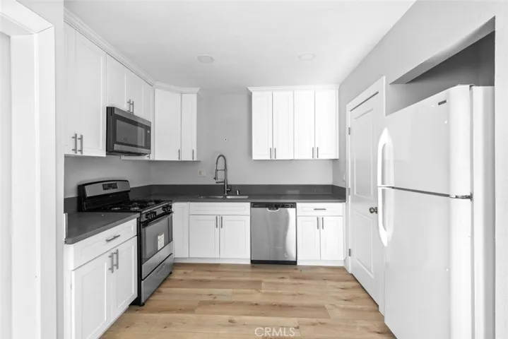 7137 Greeley Street 4, Tujunga, California 91042