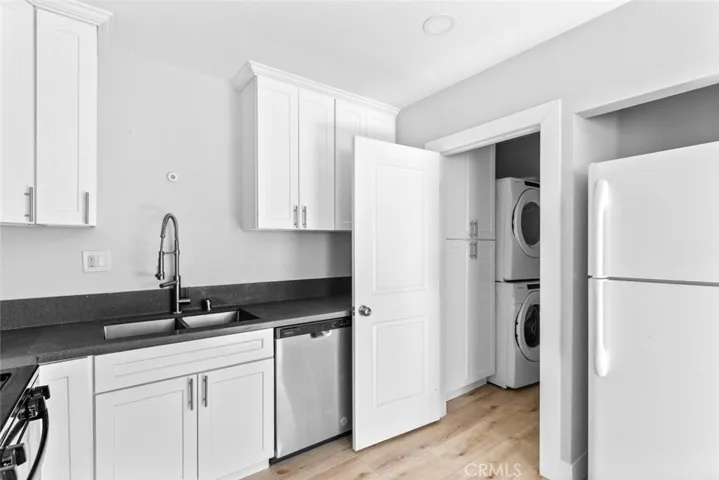 7137 Greeley Street 4, Tujunga, California 91042