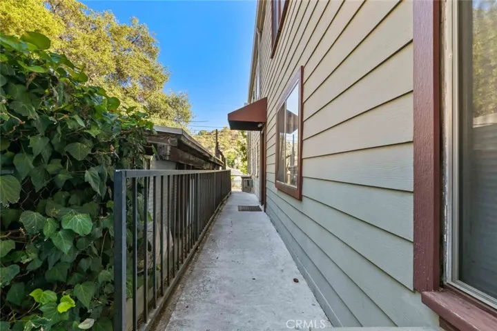 7137 Greeley Street 4, Tujunga, California 91042