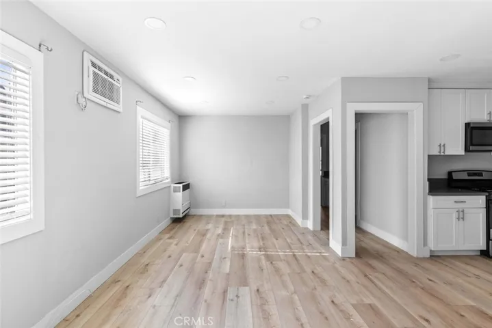 7137 Greeley Street 4, Tujunga, California 91042
