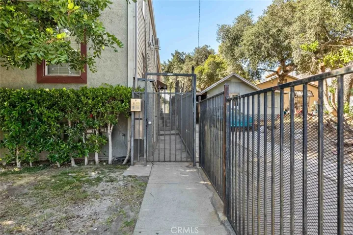 7137 Greeley Street 4, Tujunga, California 91042
