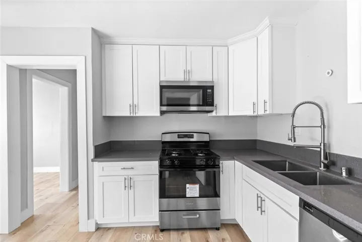 7137 Greeley Street 4, Tujunga, California 91042