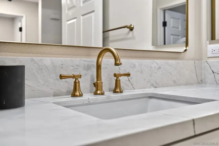 18585 Caminito Pasadero 432, San Diego, California 92128