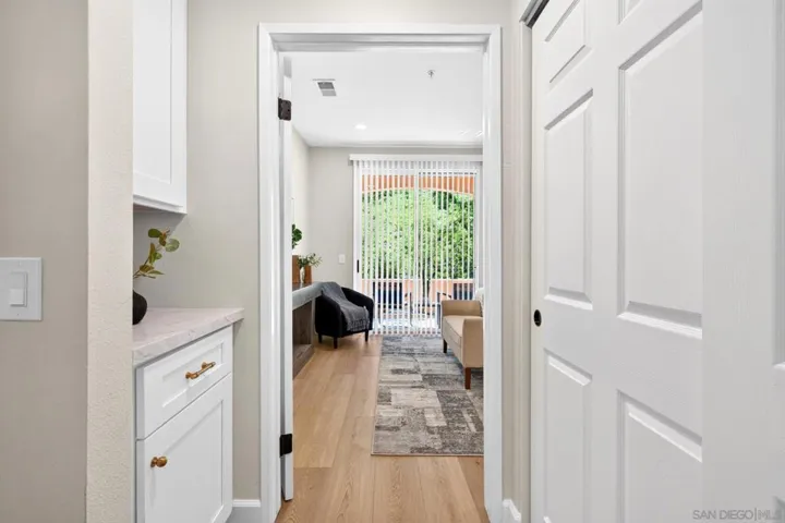 18585 Caminito Pasadero 432, San Diego, California 92128