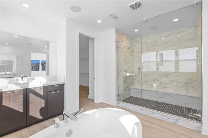 20048 W Mersey Lane, Porter Ranch, California 91326