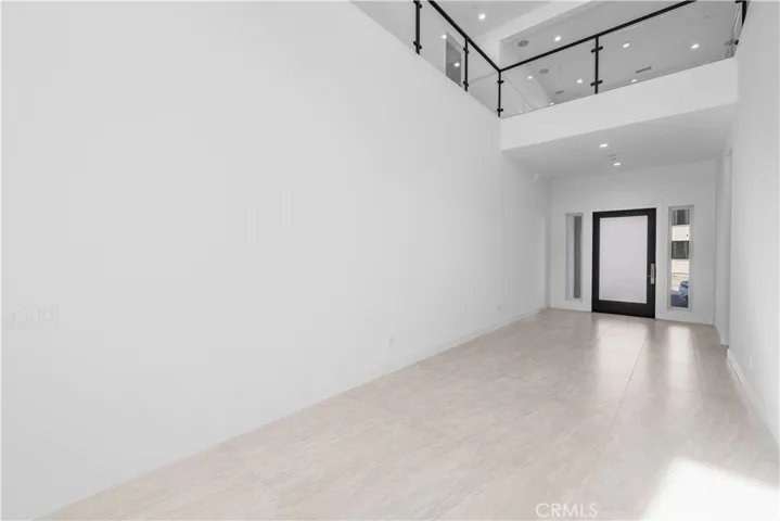 20048 W Mersey Lane, Porter Ranch, California 91326