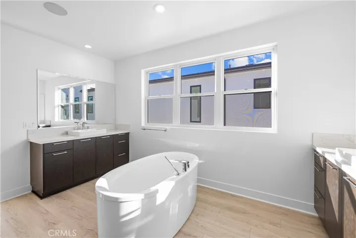 20048 W Mersey Lane, Porter Ranch, California 91326