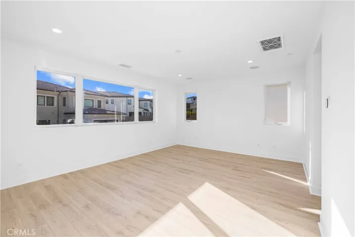 20048 W Mersey Lane, Porter Ranch, California 91326