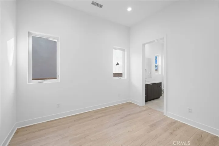 20048 W Mersey Lane, Porter Ranch, California 91326