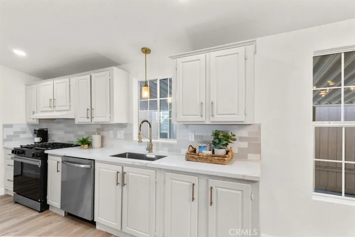 9080 Bloomfield, Cypress, California 90630