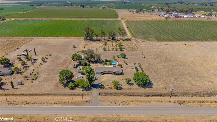 11215 E Childs Avenue, Le Grand, California 95333