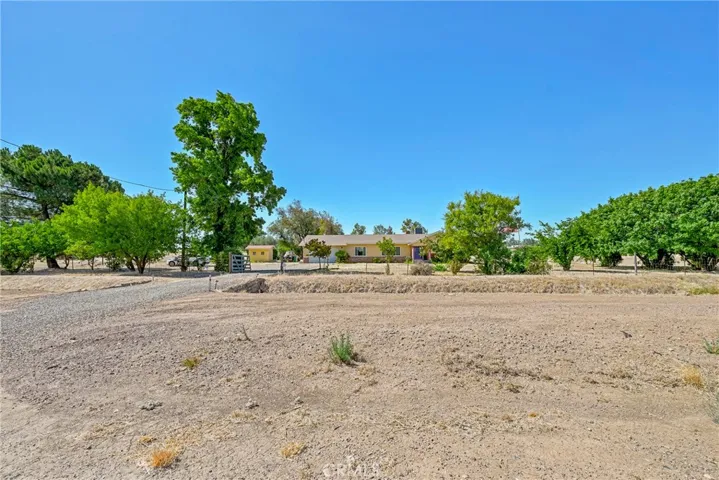 11215 E Childs Avenue, Le Grand, California 95333