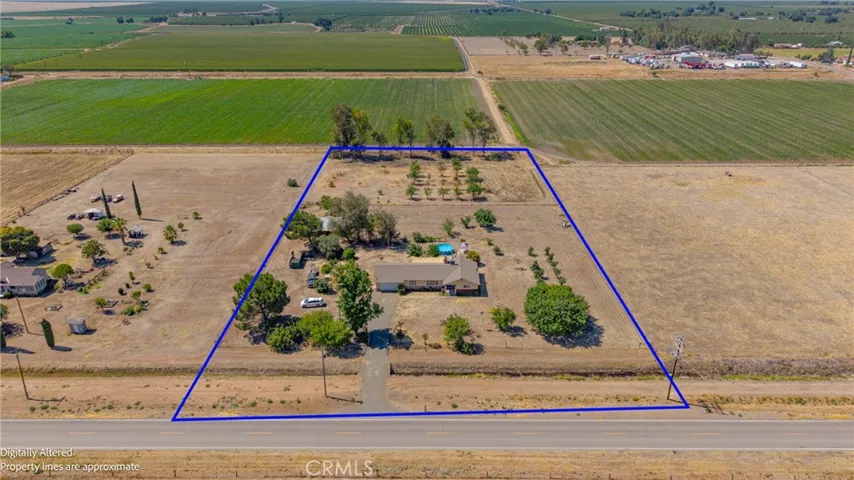 11215 E Childs Avenue, Le Grand, California 95333