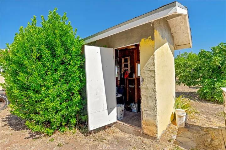 11215 E Childs Avenue, Le Grand, California 95333
