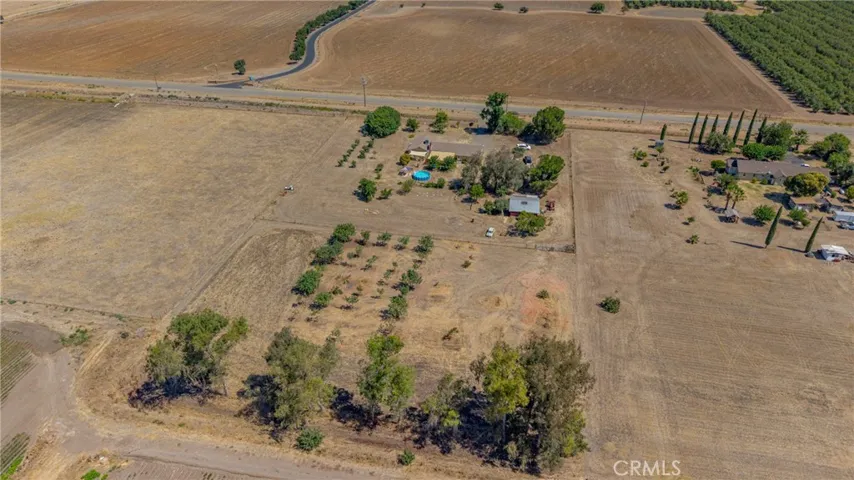 11215 E Childs Avenue, Le Grand, California 95333