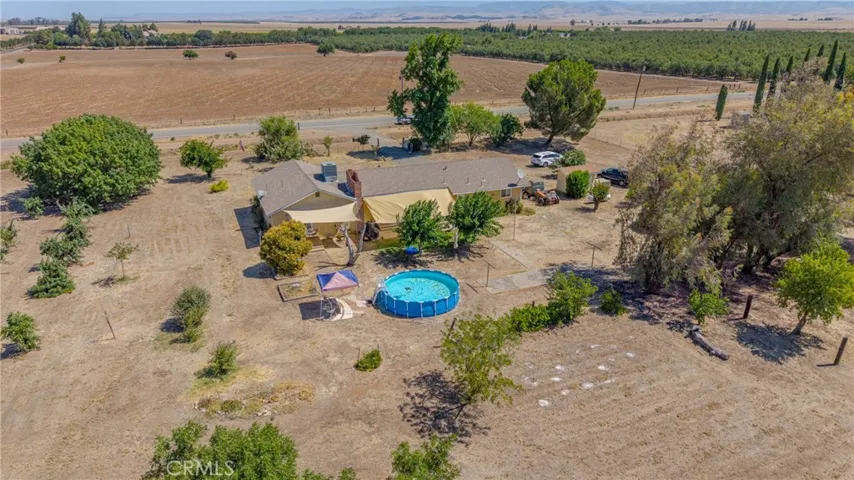 11215 E Childs Avenue, Le Grand, California 95333
