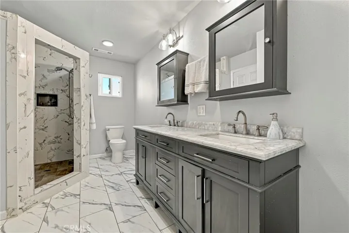 11215 E Childs Avenue, Le Grand, California 95333