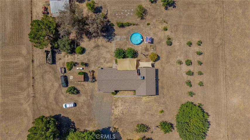 11215 E Childs Avenue, Le Grand, California 95333