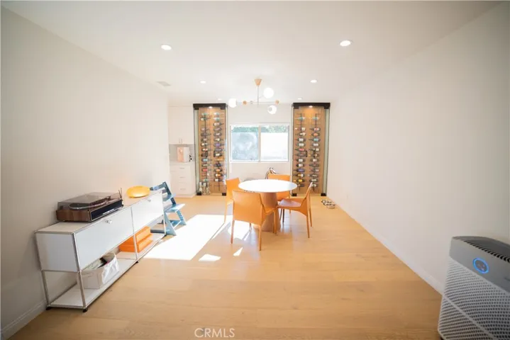 4935 Ocean View Boulevard, La Canada Flintridge, California 91011