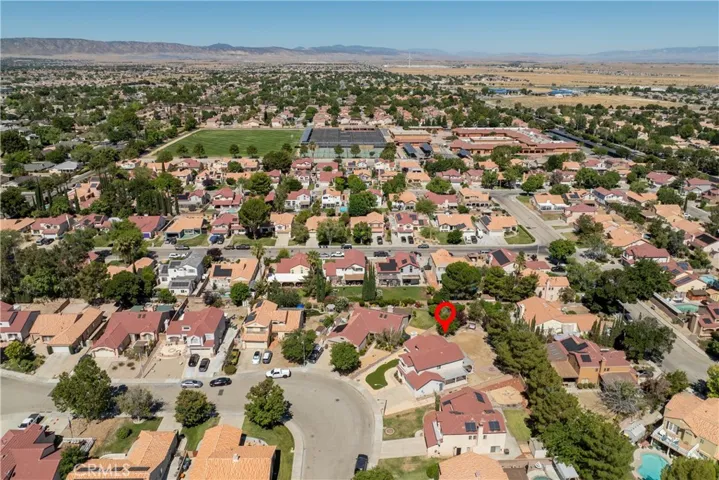 2543 Lawrence Avenue, Lancaster, California 93536