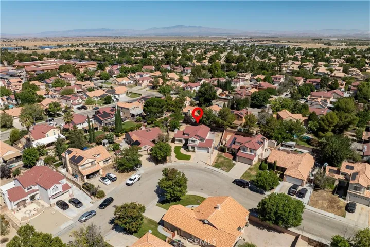2543 Lawrence Avenue, Lancaster, California 93536