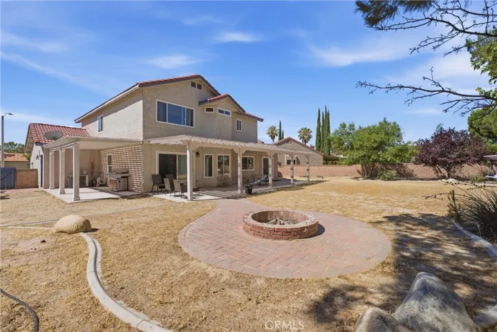 2543 Lawrence Avenue, Lancaster, California 93536