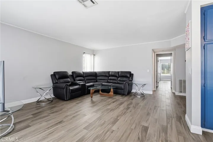 2543 Lawrence Avenue, Lancaster, California 93536