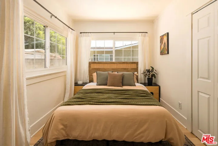 814 N Madison Avenue, Pasadena, California 91104