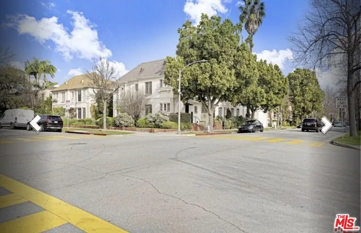 164 S Elm Drive, Beverly Hills, California 90212
