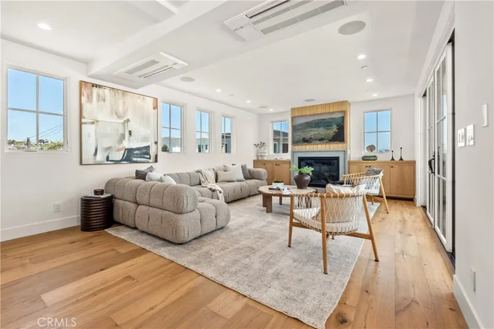 321 Homer Place, Manhattan Beach, California 90266