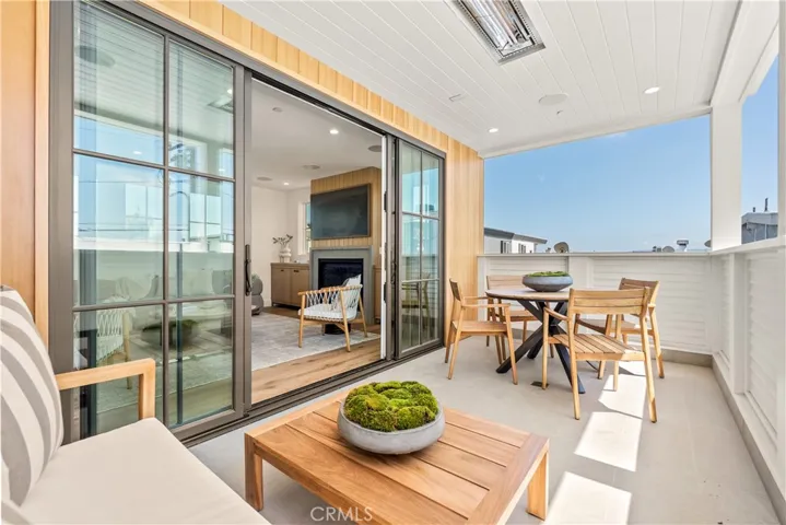 321 Homer Place, Manhattan Beach, California 90266