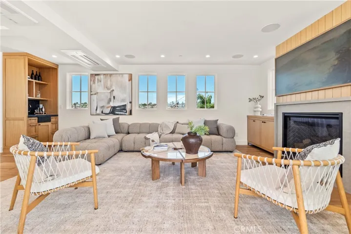 321 Homer Place, Manhattan Beach, California 90266