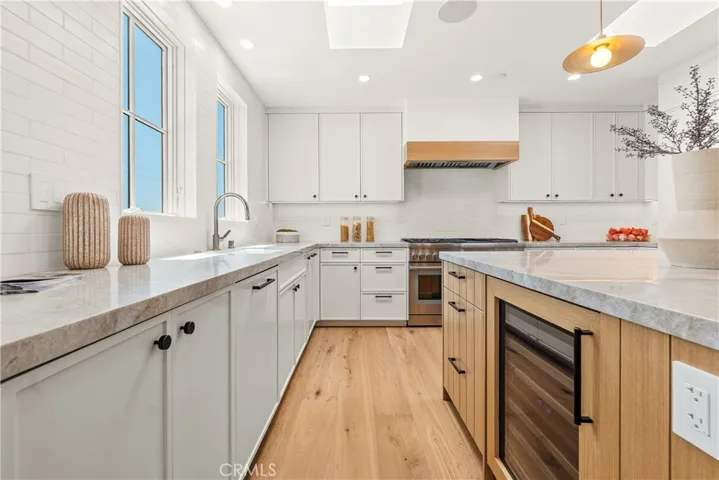 321 Homer Place, Manhattan Beach, California 90266