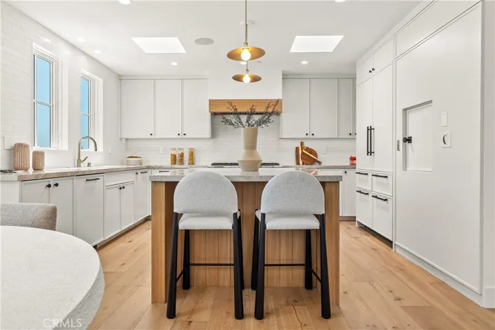 321 Homer Place, Manhattan Beach, California 90266