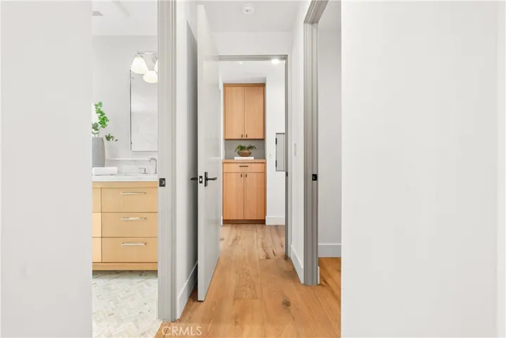 321 Homer Place, Manhattan Beach, California 90266