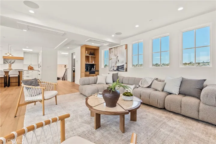 321 Homer Place, Manhattan Beach, California 90266