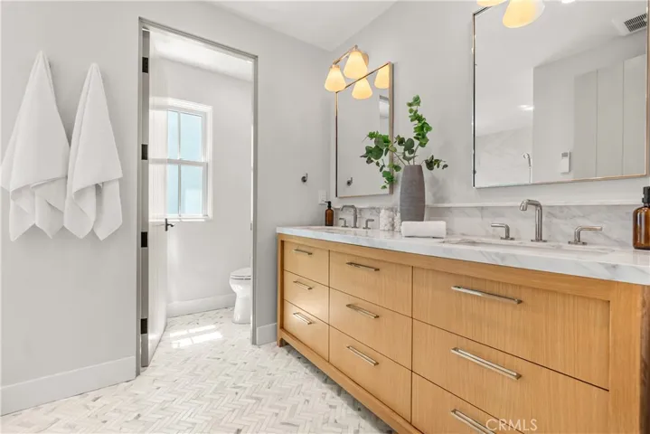 321 Homer Place, Manhattan Beach, California 90266