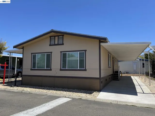 28830 Granada Dr., Hayward, California 94544