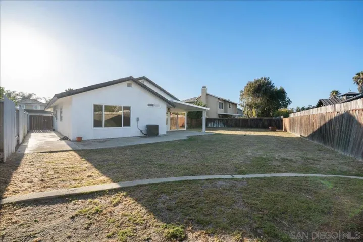 742 Foxwood, Oceanside, California 92057