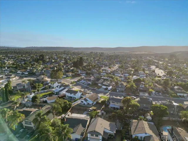 742 Foxwood, Oceanside, California 92057