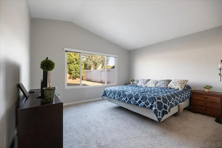 742 Foxwood, Oceanside, California 92057